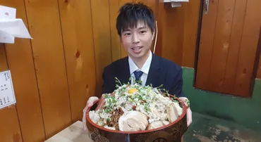 しのけん大食いの年齢/TV出演/クセになる解説など!情報満載のプロフィールを大公開!