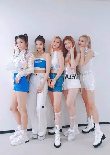 ITZY】1st「IT゛z ICY」タイトル曲「ICY」MV・TV衣装まとめ【KPOP】 