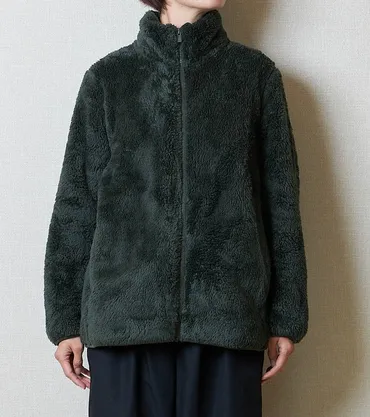 ユニクロの「円アウター」がフワモコで可愛い〜!しかも枚羽織るだけでめっちゃ暖かいよ!《着用レビュー》