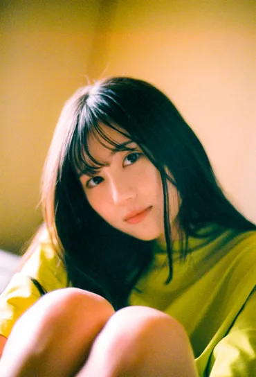 女優・三原羽衣の飾らない素顔、水着やランジェリー姿を映画監督・枝優花が切り取る写真集『ういういしい、』発売が決定
