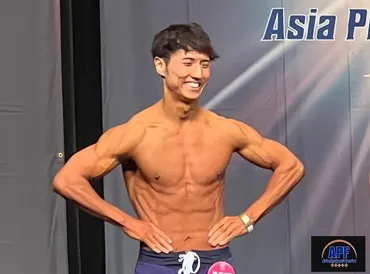 コロチキ・西野創人、フィジーク参戦で魅せたマッスルボディ 割れんばかりの声援で「ベストオーディエンス賞」も受賞 