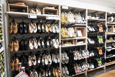 WORKMAN Shoes快進撃！戦略と人気の秘密とは？ワークマンの靴専門店の躍進！ その背景と今後の展望
