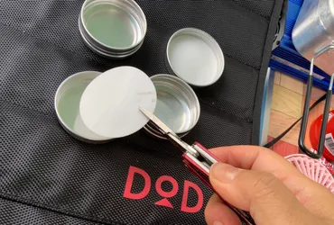 100均商品のみ】コンパクトにスタッキングできるミニアルコールストーブの作り方 